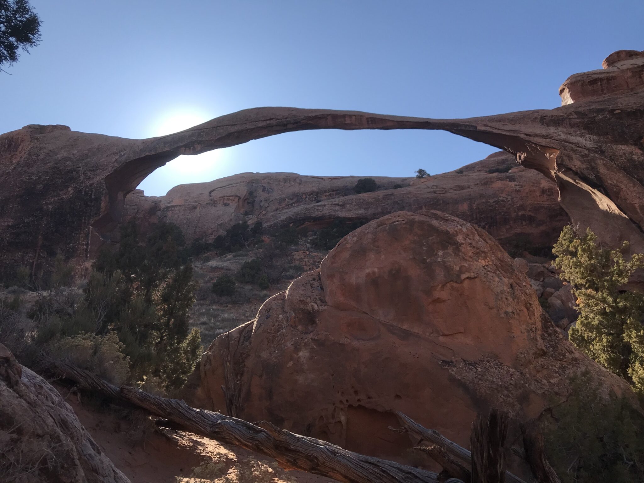 Devils Garden Hike Including the Primitive Trail Loop- Arches National Park